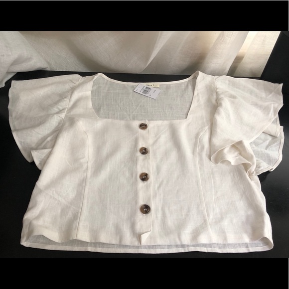 💎BOGOHO Ivory button-down crop top - Picture 4 of 8
